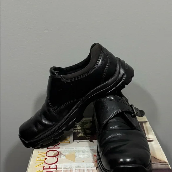 Teva Men’s Black Leather Loafers size 7 1/2 - Picture 7 of 16